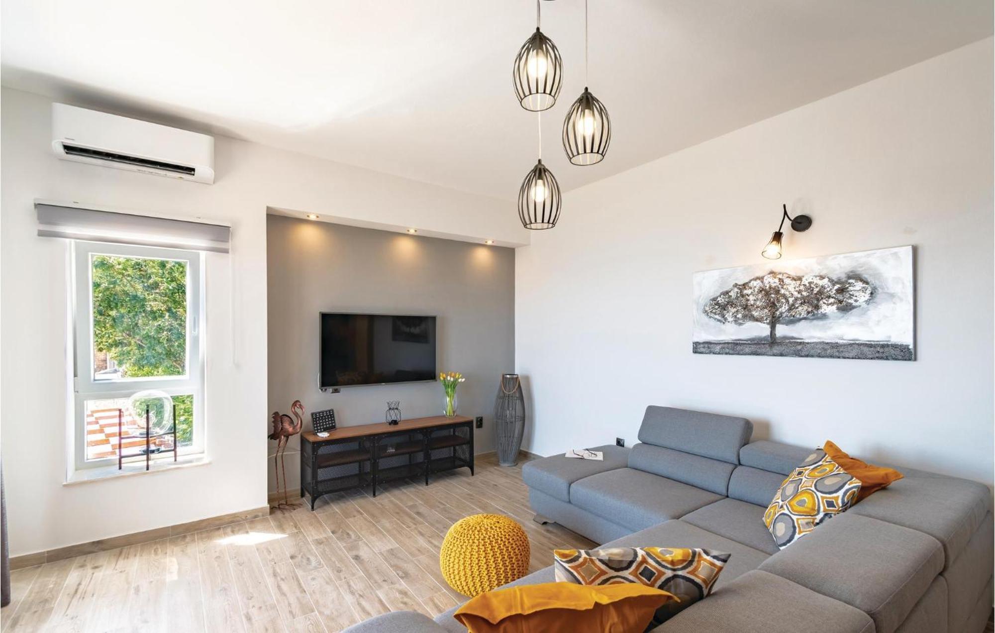 Nice Apartment In Orebic With House Sea View Exteriör bild