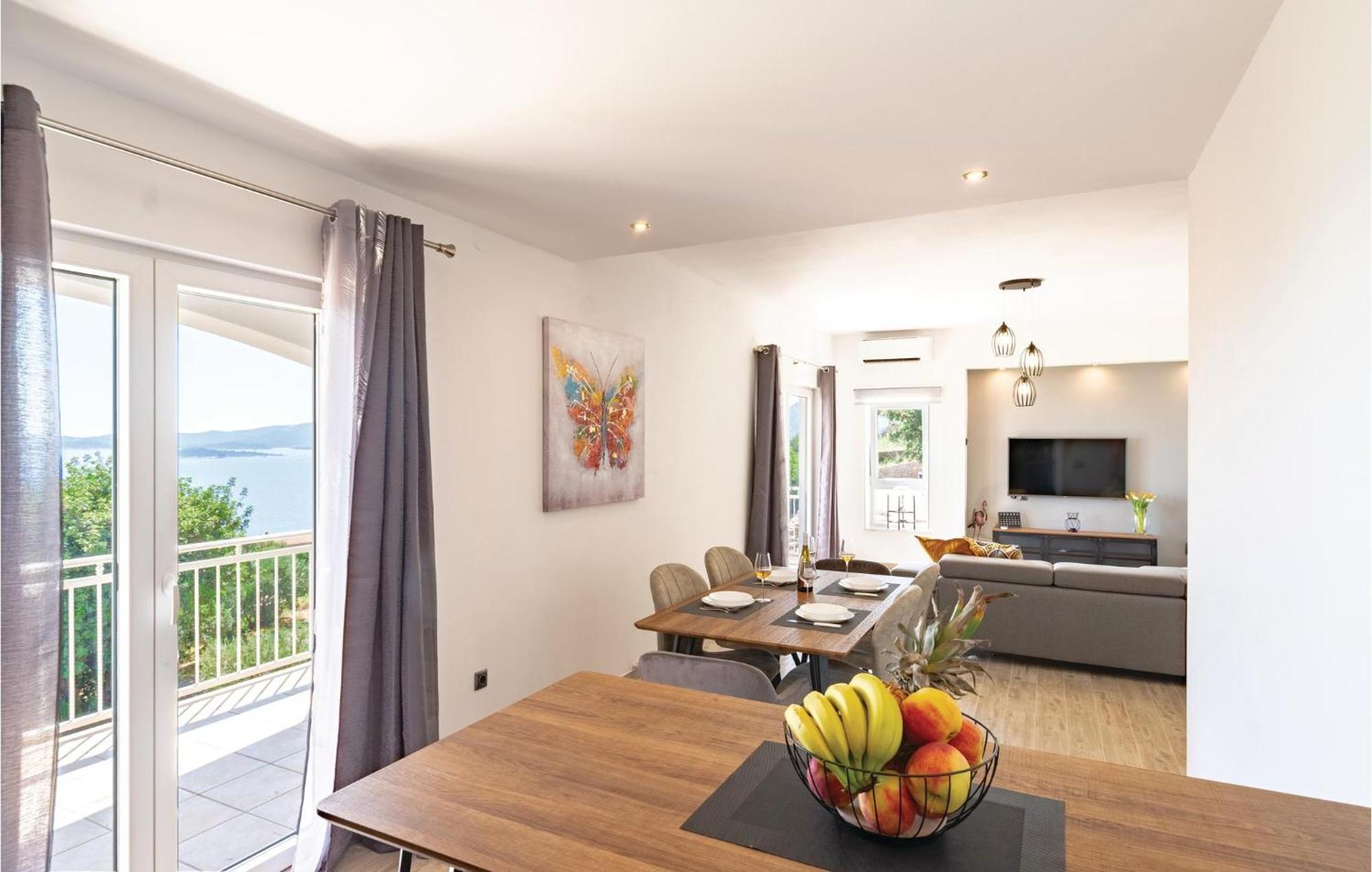 Nice Apartment In Orebic With House Sea View Exteriör bild